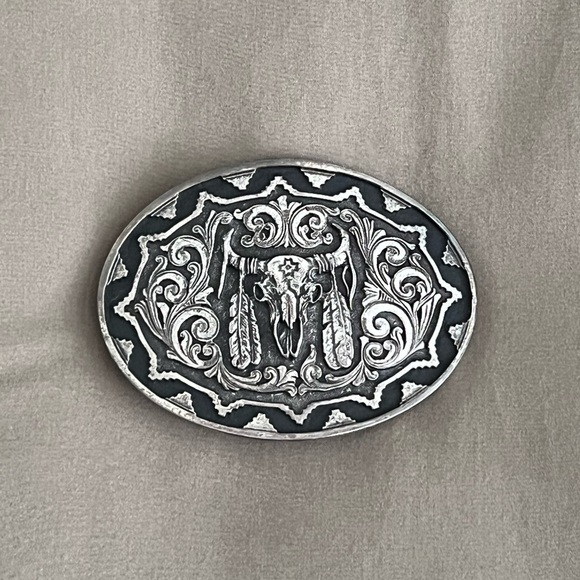 Montana Silversmiths Other - NWOT: Solid Silver Western Belt Buckle with Bull Skull Design